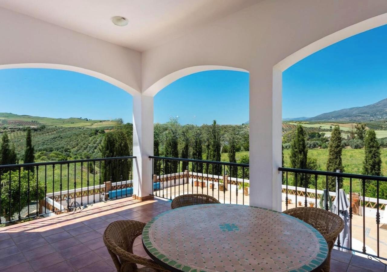 Spacious Villa With Exceptional Views In Malaga Casarabonela Exteriér fotografie